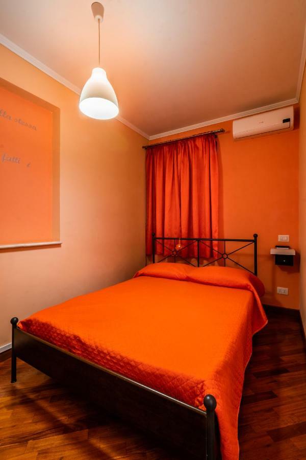 Bed and Breakfast Il Bacio E La Nocciola Labico Exterior foto